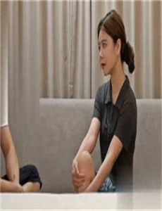 《2019天天爱天天做-玩弄秘书的奶又大又软A片》