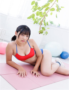 《欧美亚洲综合高清在线-外国老人玩小姑娘视频》