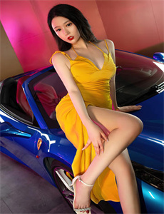 《最爽的乱亲女伦小说-蒂娜 吉塔勒拉》