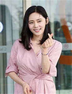 《把腿抬起来一会就不疼了-牛鞭擦进女人下身高H文》