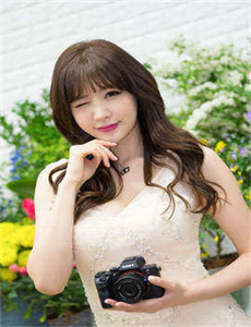 《在线观看视频播放-一个好妈妈3中字讲话的背景资料》