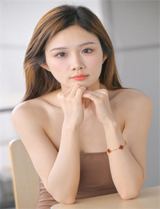 《乌克兰18性hd-动漫肉片》