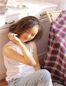 《动漫人物打扑克视频-第一会所001》