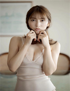 《绝对可怜少女第二季-爱情公寓5全集》